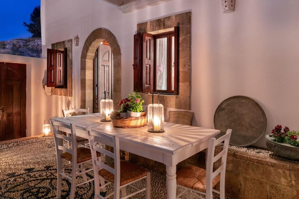 Вилла Acropolis Lindos House Экстерьер фото