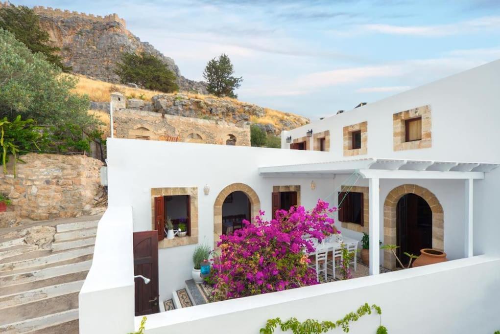 Вилла Acropolis Lindos House Экстерьер фото